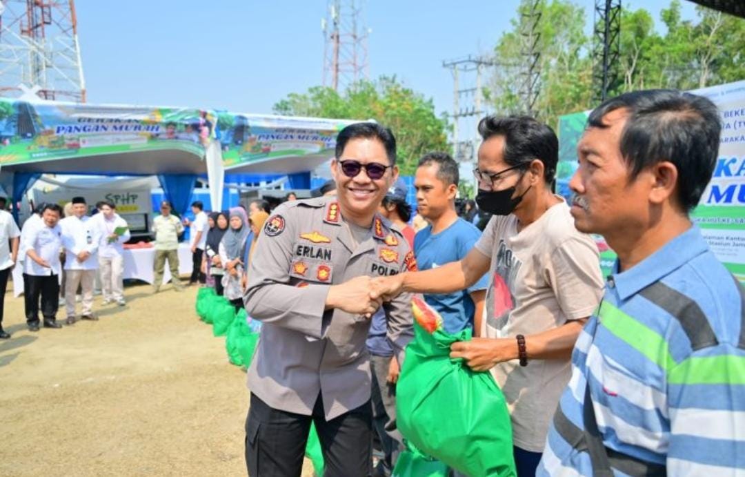 Polda Jambi Dukung Gerakan Pangan Murah, Kabid Humas Hadiri Kegiatan HUT ke-64 LPP TVRI